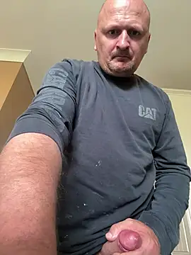 Attila120 live cam on StripChat