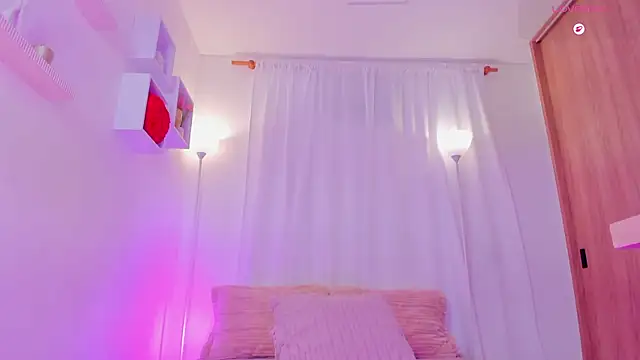 Aishapeyton_ live cam on StripChat