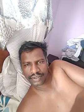 Paramkeerthi live cam on StripChat
