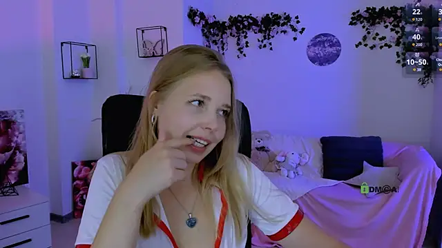 olivia_kit live cam on StripChat