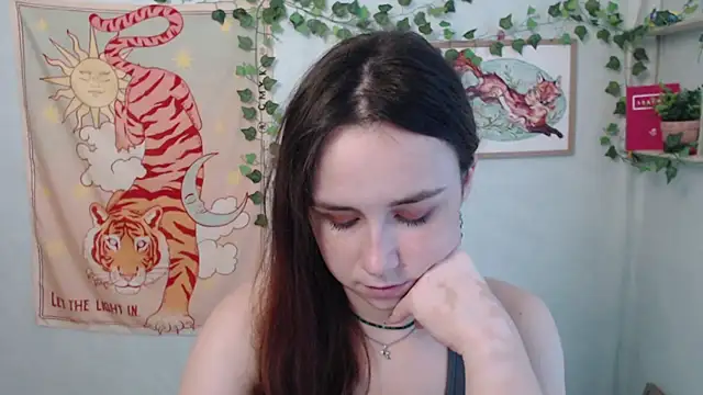 VeryVeryVeryShy_ live cam on StripChat