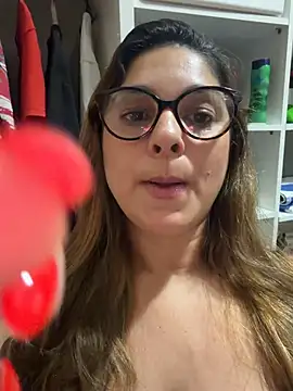 Mariiii_morena live webcam show