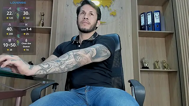 George_Diesell live cam on StripChat