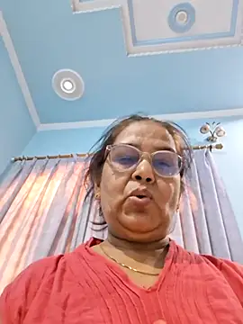 priya-696 (F mature) - Make me happy 😀