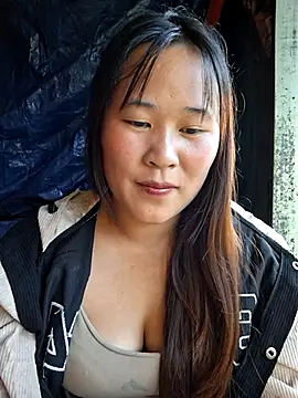 miko_lana (F young) - Pat your bare butt.