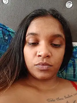 Indianqueen03 webcam