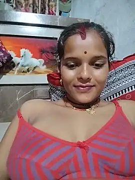 Maya_bhoji webcam