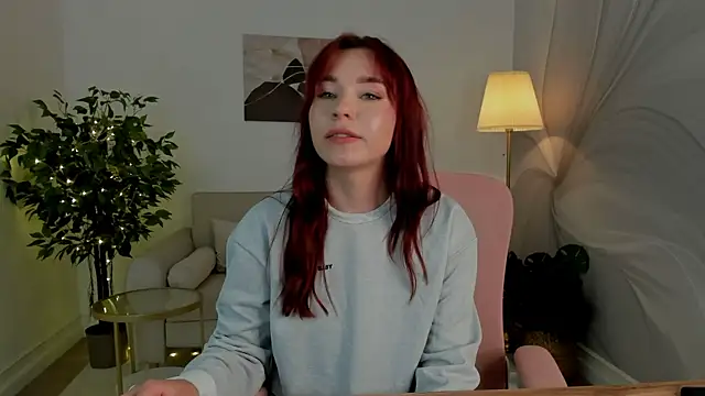 NoraHaynes webcam