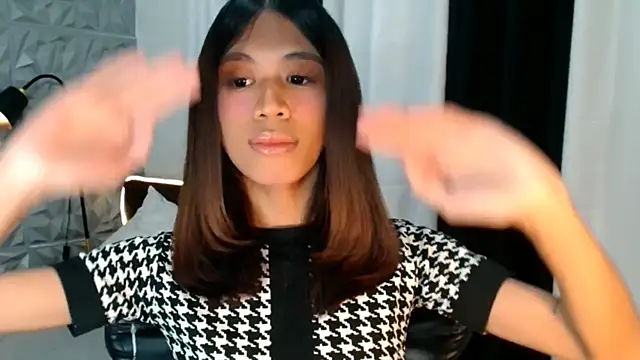 Velvet_Aurora webcam