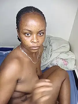 Ebonyagy webcam