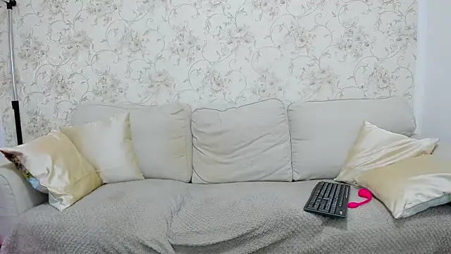 MissLexxy1 live cam on StripChat