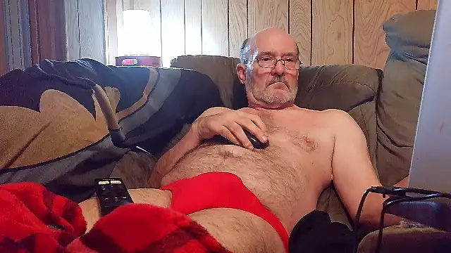 snickers1 (M grandpa) - to jerk off