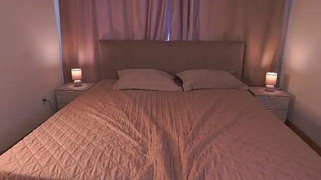 SusanaHallet webcam