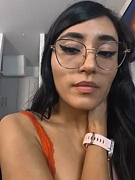 SophieBaker__ webcam