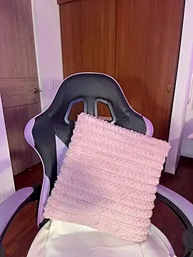 ArianaReynoldss webcam