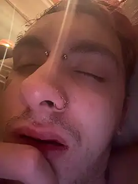 Capwildd_124 webcam