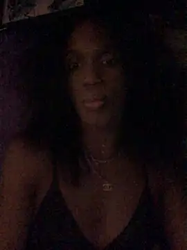 dianagonewild live cam on StripChat