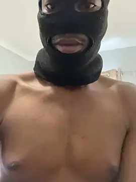 Yourfavsneakylinkys666 webcam
