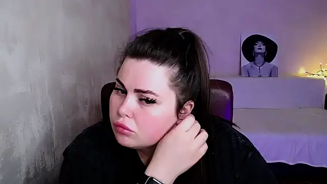 Emily_Mo webcam
