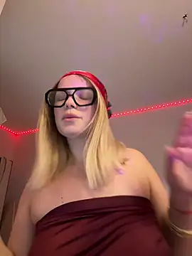 KimEvanss webcam
