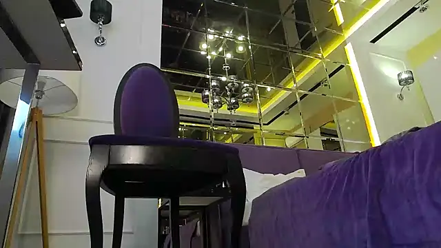 MistressMilana webcam