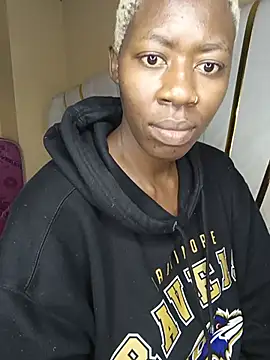 SquirtQueen16 webcam