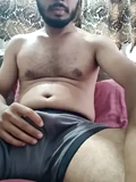 Punekarmanoj97 live cam on StripChat