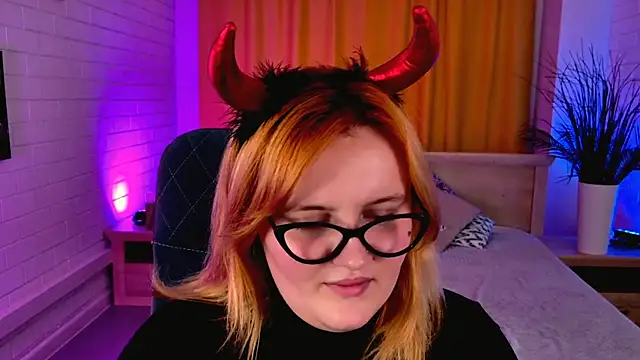 KathyBriggs live cam on StripChat