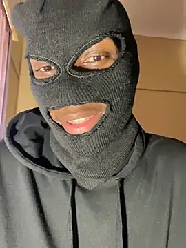 Thabang13_'s live cam