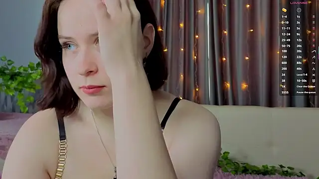nelly_sweeti live sex cam