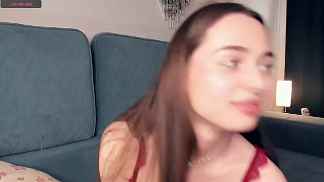 YvonneRobes webcam