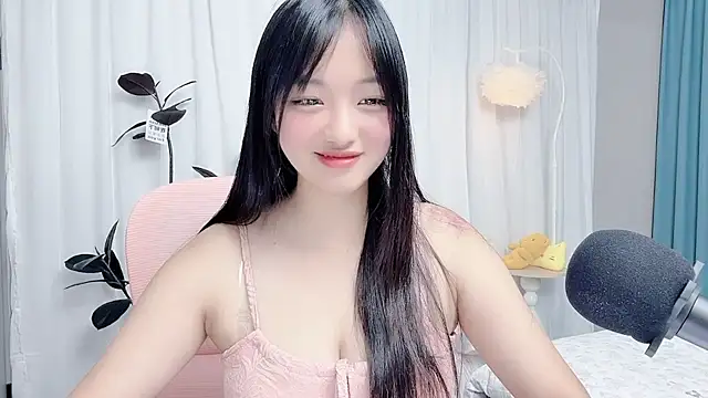 Winnie666999 webcam