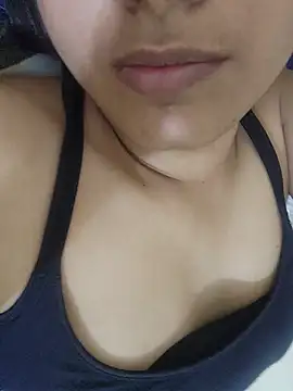 CuteSarikaLIVE webcam