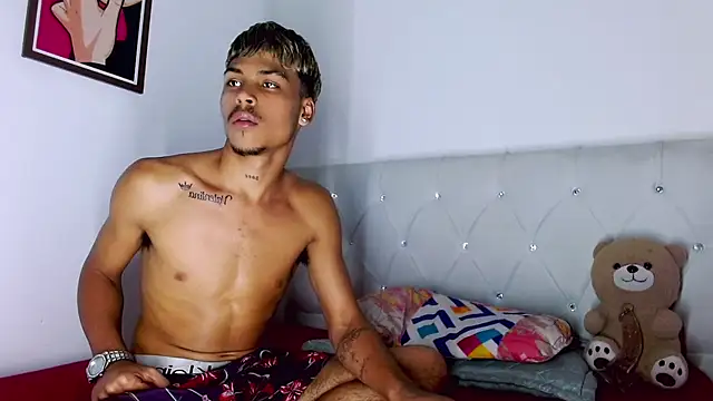 Angel_foxc13 webcam