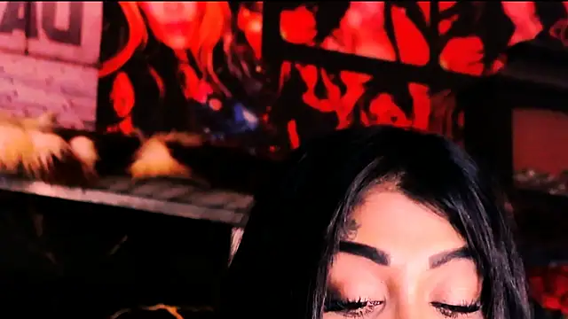 indian_dreamgirl webcam