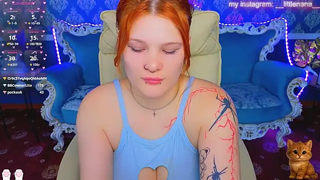 Clumsy_Nana webcam