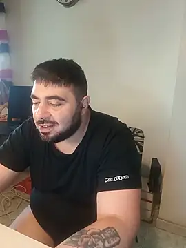 bear_skinny webcam