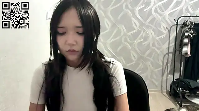 ElizabetGollihue webcam