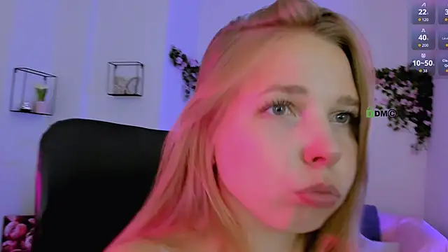 olivia_kit webcam