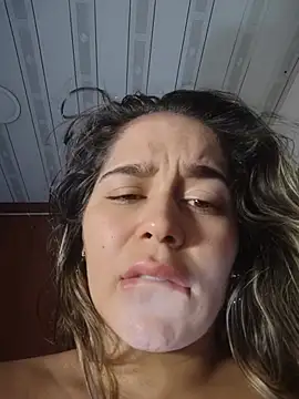 LaurenWelly_ webcam