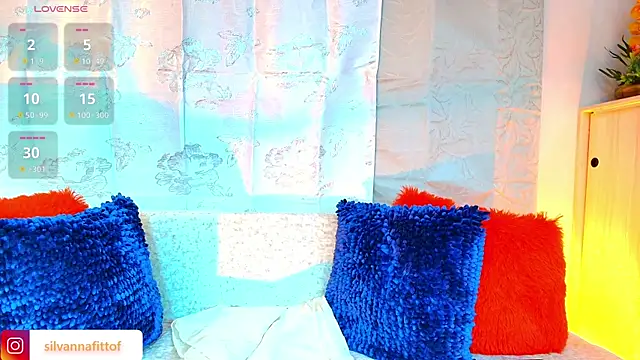 SilvannaFitt webcam