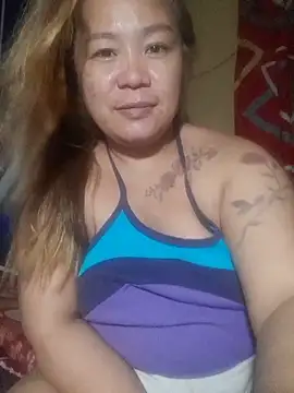 loriepinay46 webcam