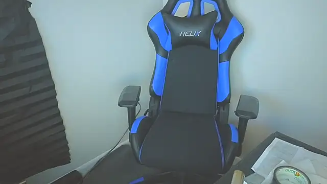 JimmyJerksYa webcam