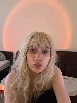 Charlotte_Pretty webcam