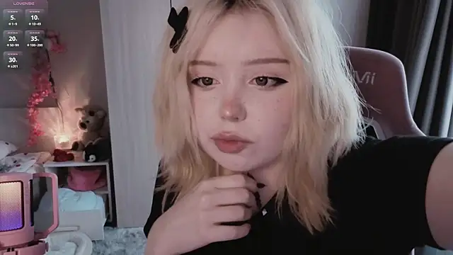 yumi_charm live cam on StripChat