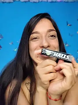 Evelyn_pink1 webcam