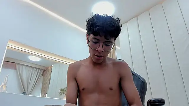 adams_bobby webcam