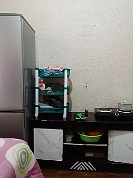FreakyAngel3X live cam on StripChat
