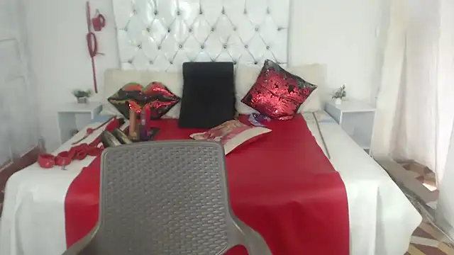 Sweetbigcatt webcam