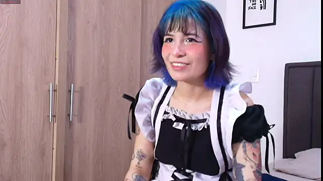 miyuu69 live cam on StripChat